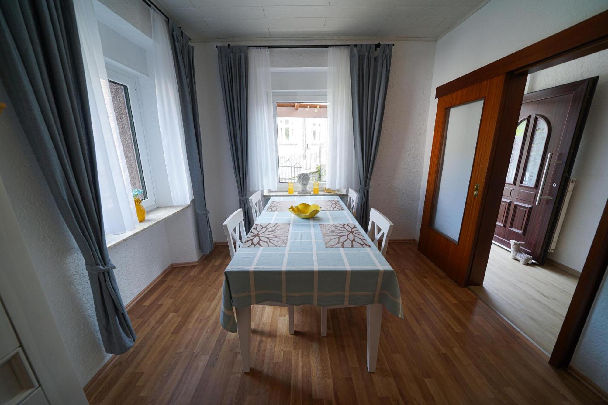 Haus Daniela Oberstadt Cochem Zewnętrze zdjęcie